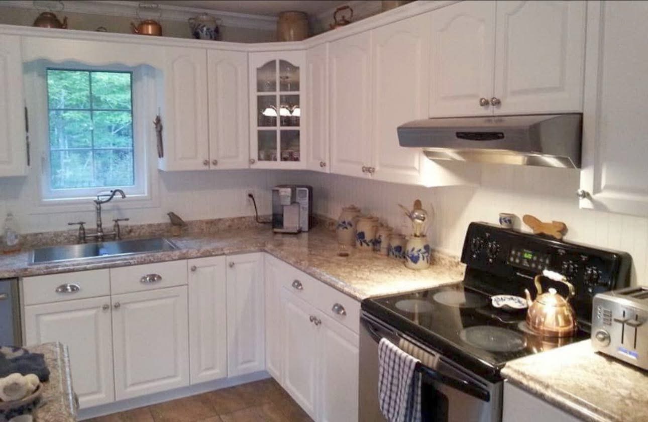 Kitchen cabinet refinishing by Legacy Brushworks